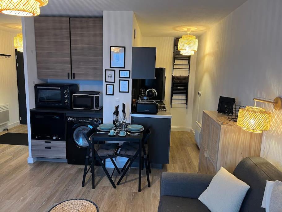 Studio Confortable Aux Portes De Bordeaux Et Medoc Ludon-Medoc Ngoại thất bức ảnh