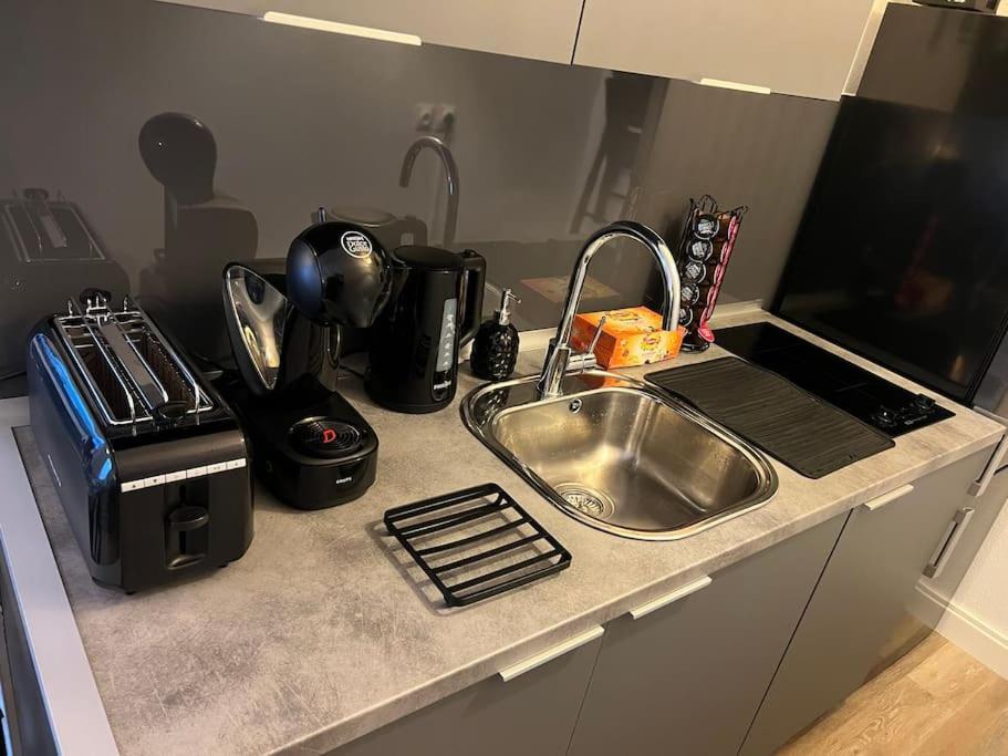 Studio Confortable Aux Portes De Bordeaux Et Medoc Ludon-Medoc Ngoại thất bức ảnh
